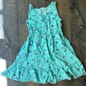 Girls dress